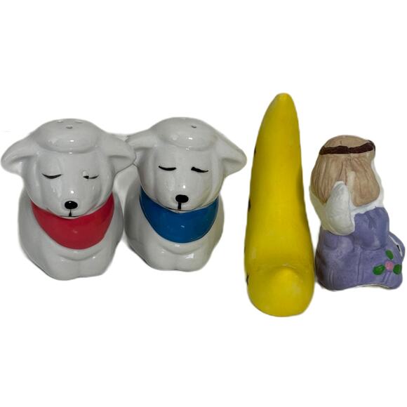 Lot of 2 Ceramic Salt Pepper Shaker Set Lambs and Angel Sitting on Crescent Moon - Picture 3 of 10